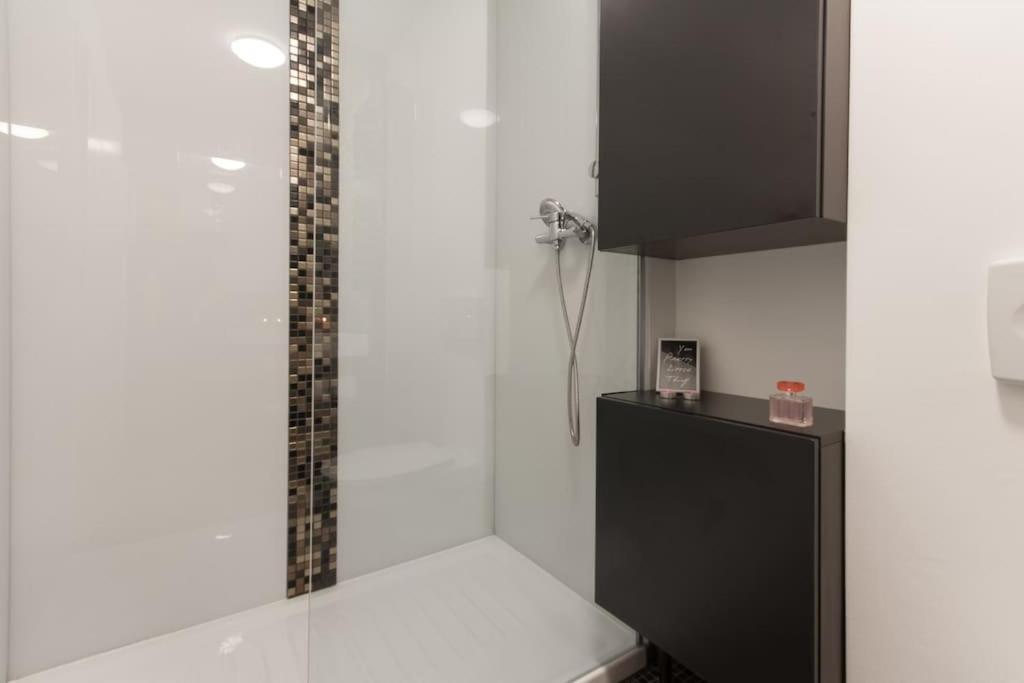 Gorgeous Central Flat With Garage Любляна Екстериор снимка