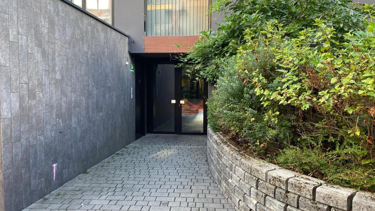 Gorgeous Central Flat With Garage Любляна Екстериор снимка